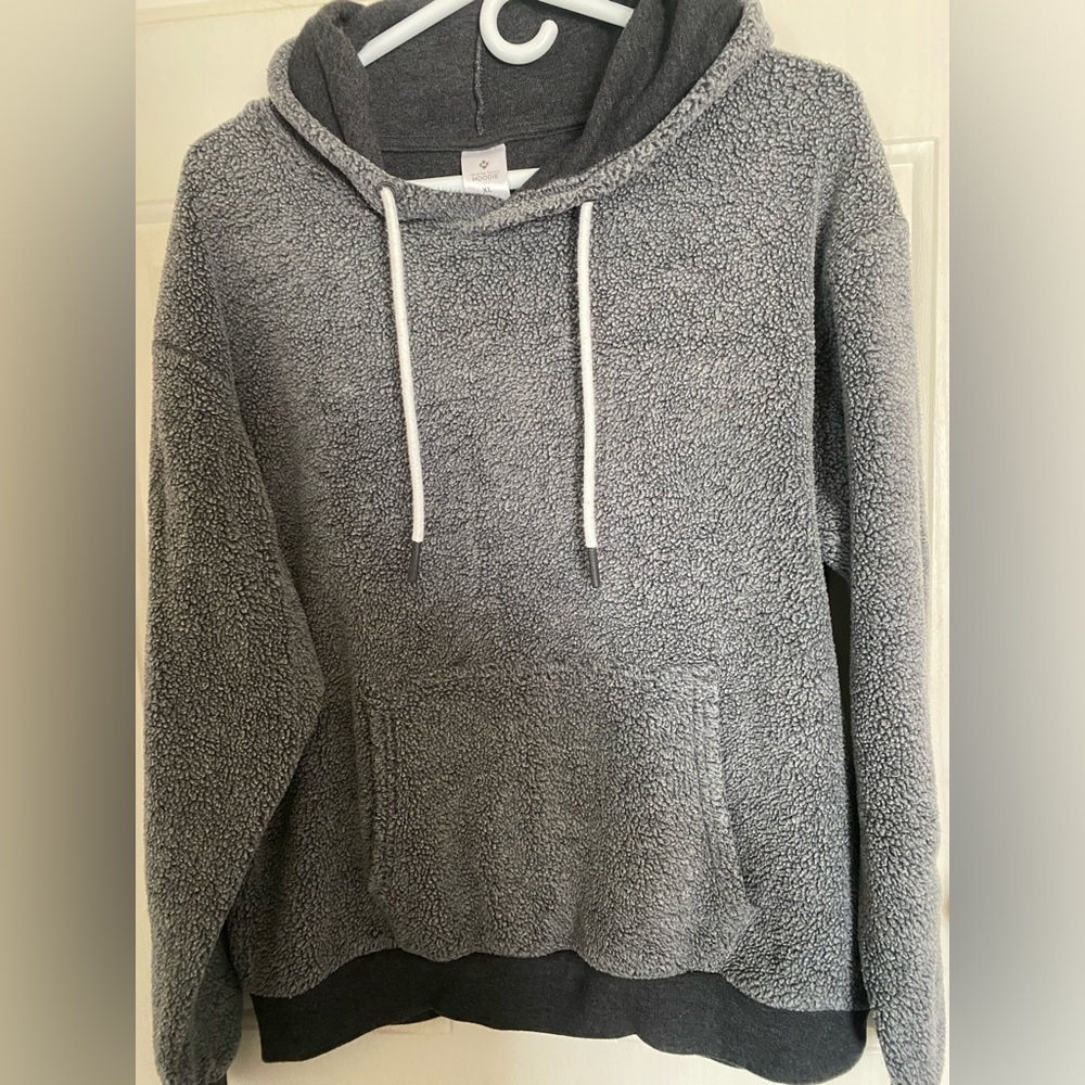 XL fuzzy hoodie.  Dark gray with black ribbing.